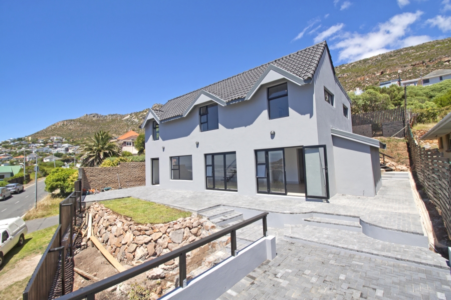 4 Bedroom Property for Sale in Fish Hoek Western Cape